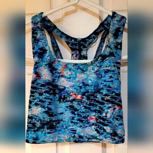 Lululemon Electric Blue Long line stash it bra size 4. Only worn once!